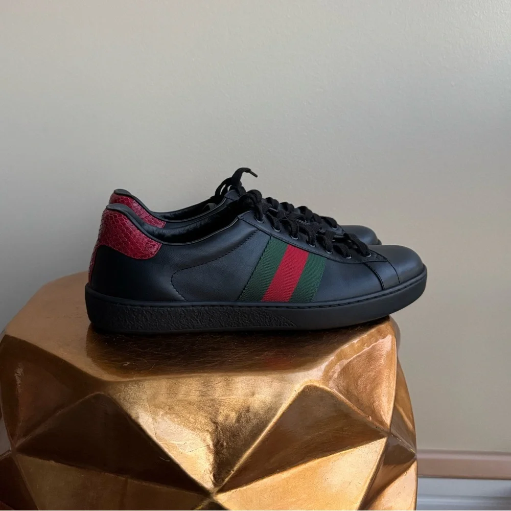 NWT Gucci Ace Black Leather Sneakers with Red and Green Stripe, Size Men’s 8.5-9 - Picture 13 of 14